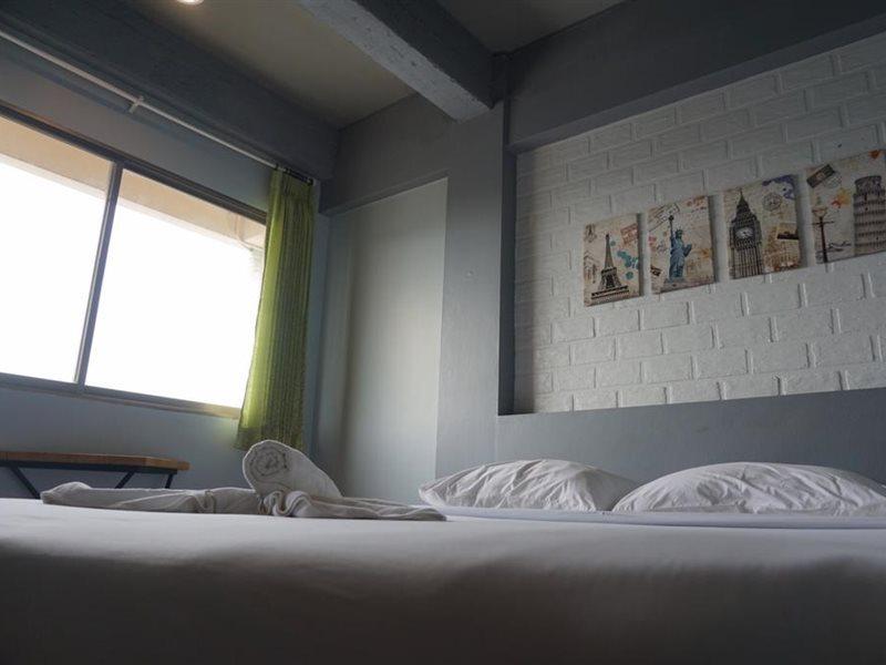 Thai Hotel Krabi Luaran gambar