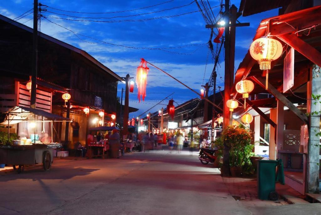Thai Hotel Krabi Luaran gambar