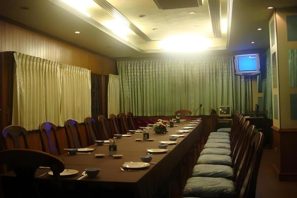 Thai Hotel Krabi Luaran gambar