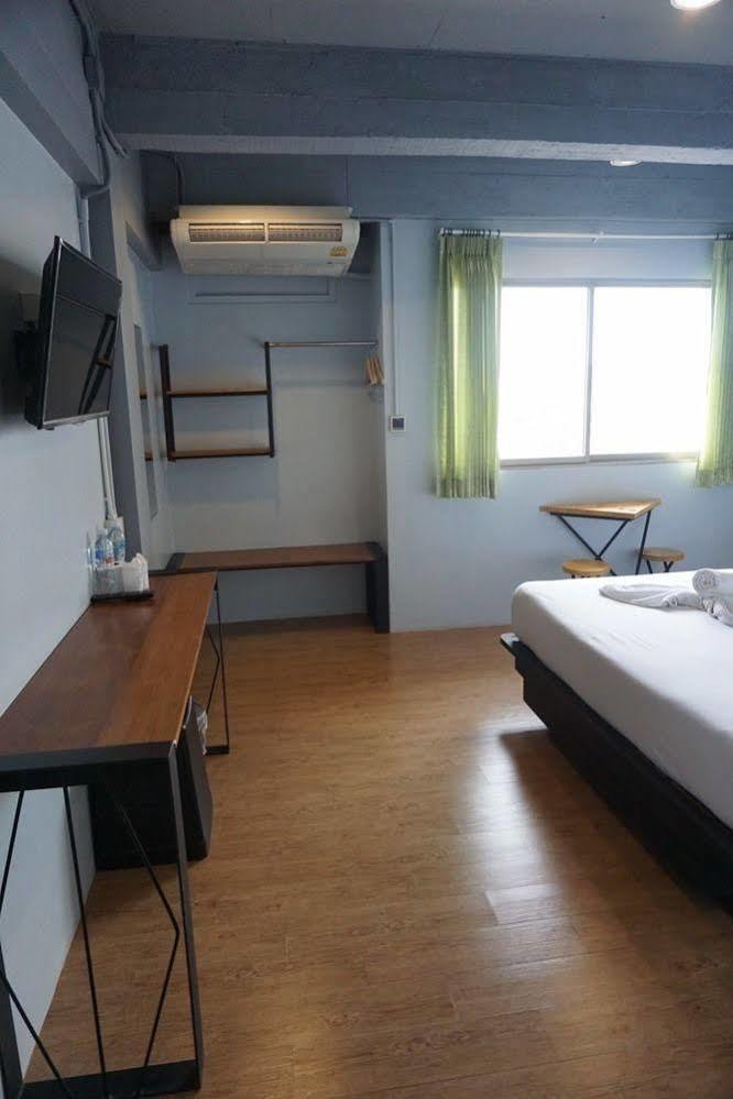 Thai Hotel Krabi Luaran gambar